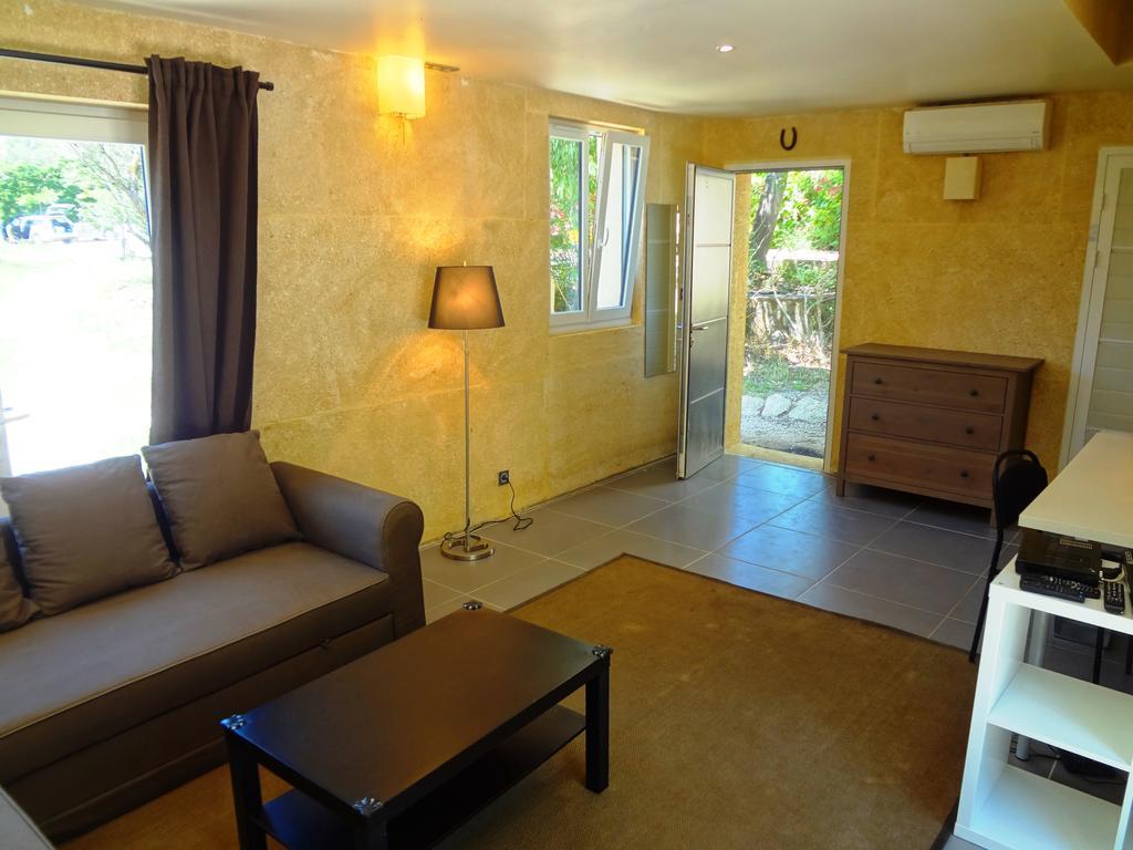 Les Olives Apartment Uzes Bagian luar foto