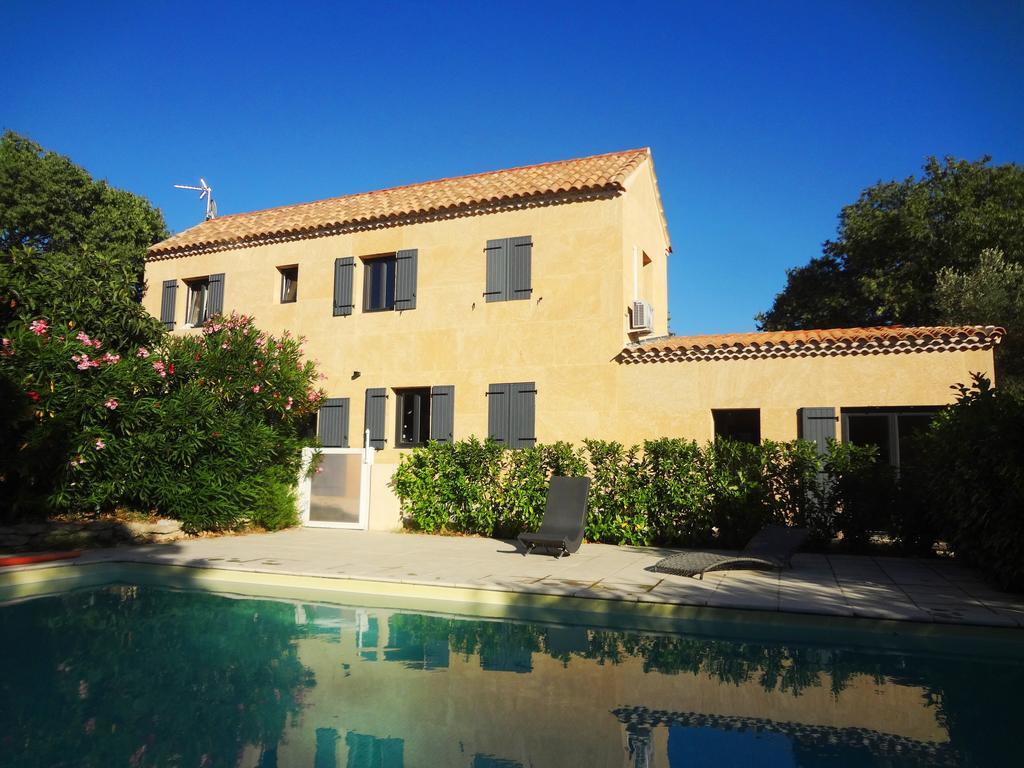 Les Olives Apartment Uzes Bagian luar foto