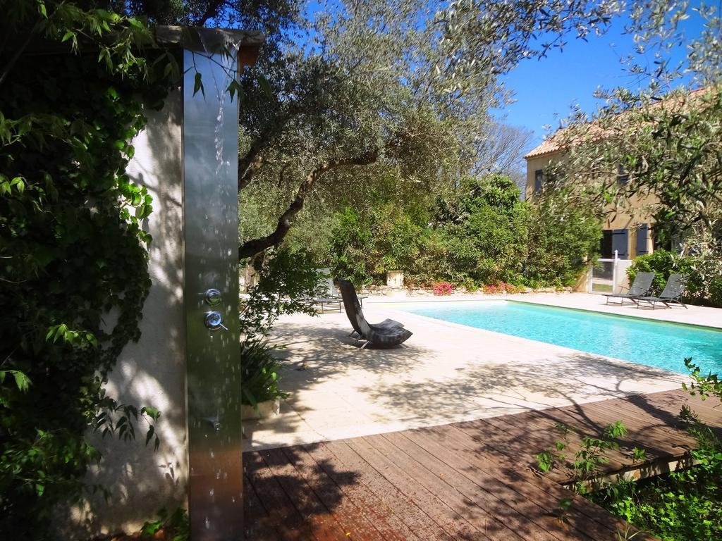 Les Olives Apartment Uzes Bagian luar foto