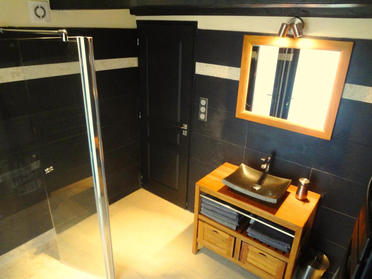 Les Olives Apartment Uzes Bagian luar foto